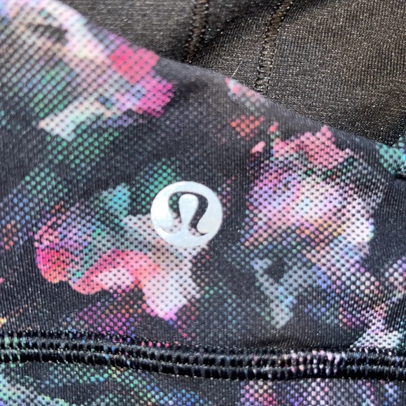 Lululemon Energy Bra Activate Floral B/C Cup Support. EUC. - Picture 12 of 13